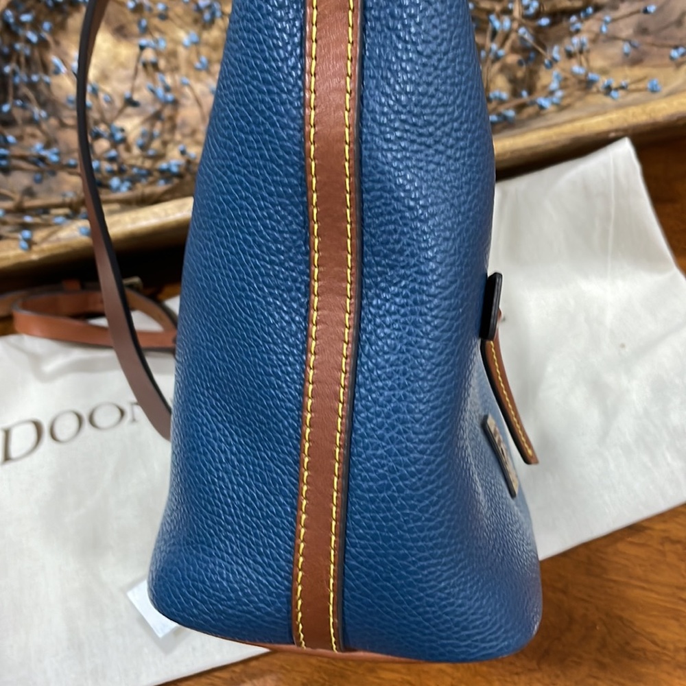 Dooney & Bourke Zip Satchel AWL Blue - Picture 9 of 11
